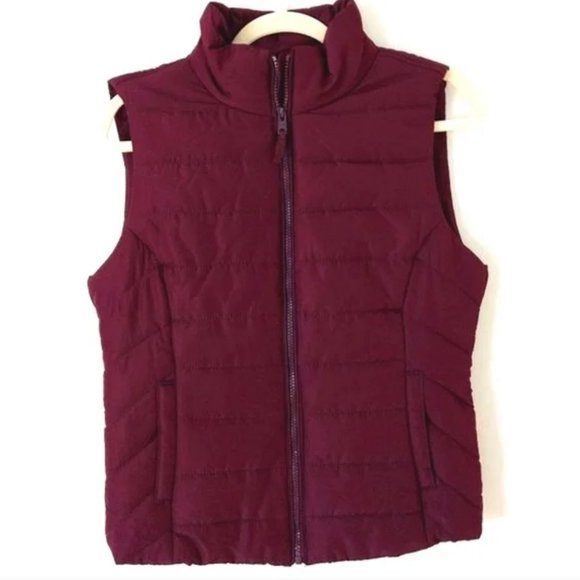 Aeropostale Jackets & Blazers - Aeropostale Burgundy Quilted Vest